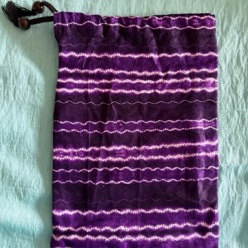 Stoffbeutel für Kartenset  violet batik